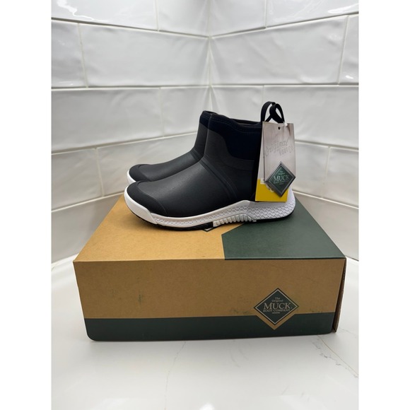 MUCK WOMEN'S OUTSCAPE CHELSEA SLIP ON size 5.5 - Picture 3 of 5